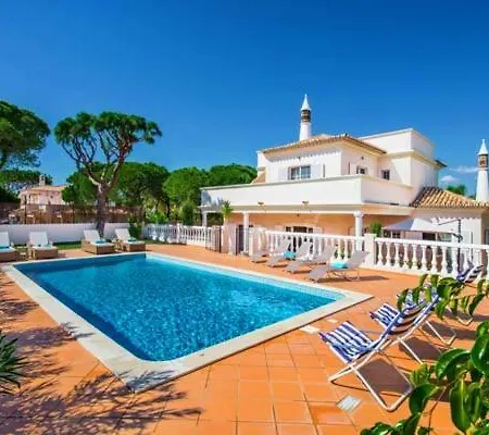 Vale Do Garrao Sleeps 8 Pool Air Con T607877 Villa Quinta do Lago