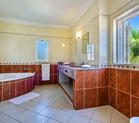 Vale Do Garrao Sleeps 8 Pool Air Con T607877 Villa *