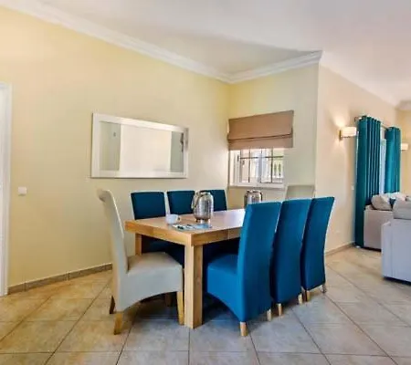 Villa Vale Do Garrao Sleeps 8 Pool Air Con T607877