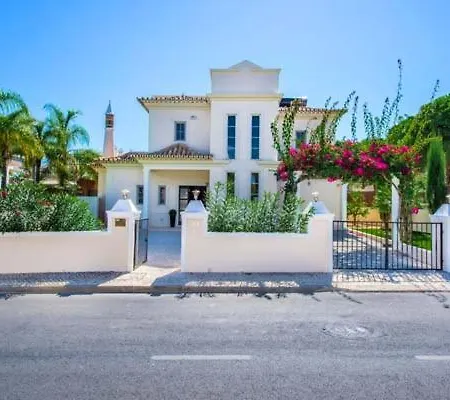 Vale Do Garrao Sleeps 8 Pool Air Con T607877 * Quinta do Lago