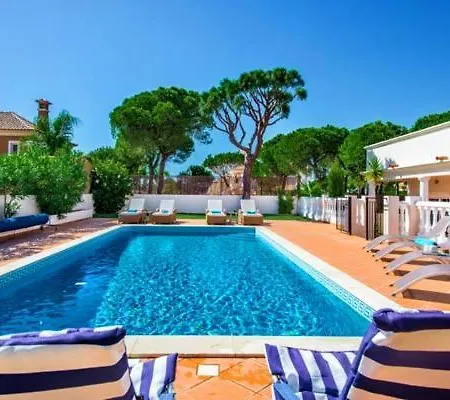 Vale Do Garrao Sleeps 8 Pool Air Con T607877 Quinta do Lago